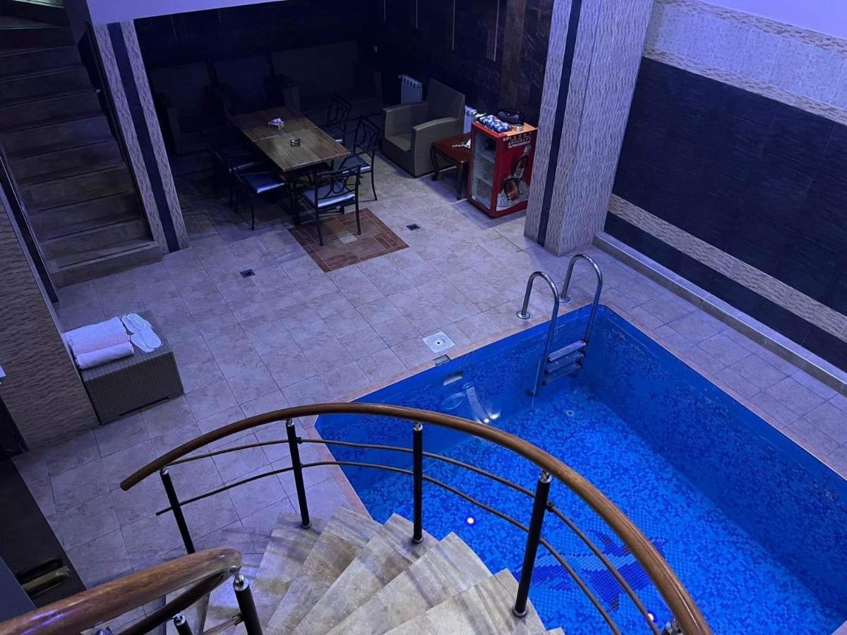 Joy Hotel Apartament Yerevan Exterior foto